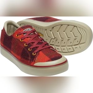 Keen Women's Red and Tan Plaid Shoes